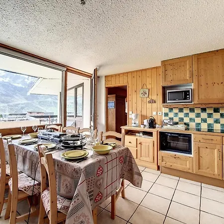 Apartment Aravis - Spacieux - Skis Aux Pieds - Balcon Vue Station Mae-0244 Saint-Martin-de-Belleville