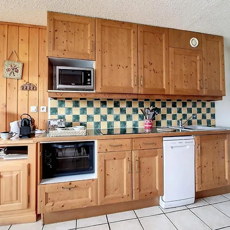 Apartment Aravis - Spacieux - Skis Aux Pieds - Balcon Vue Station Mae-0244